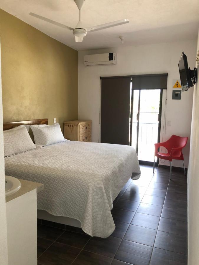 Hotel Del Mar Barra de Navidad Εξωτερικό φωτογραφία