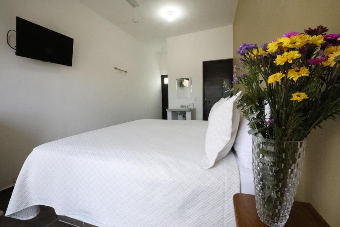 Hotel Del Mar Barra de Navidad Εξωτερικό φωτογραφία